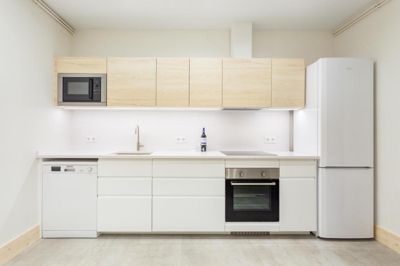 Art House Granvia Apartment Barcelona Bagian luar foto