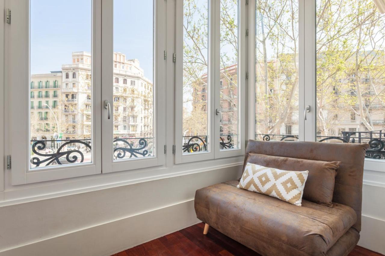 Art House Granvia Apartment Barcelona Bagian luar foto